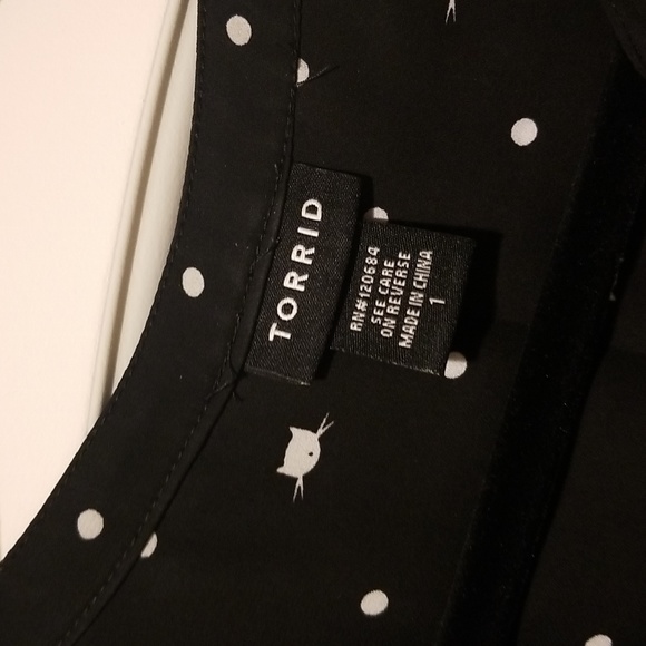 Black Challis 3/4 Sleeve Blouse with Cats and Dots - Picture 3 of 4